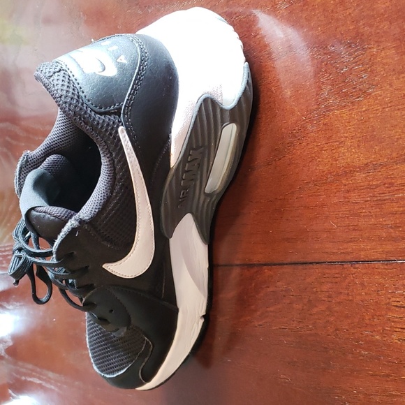 Women's Nike Air Max Excee - Picture 3 of 7